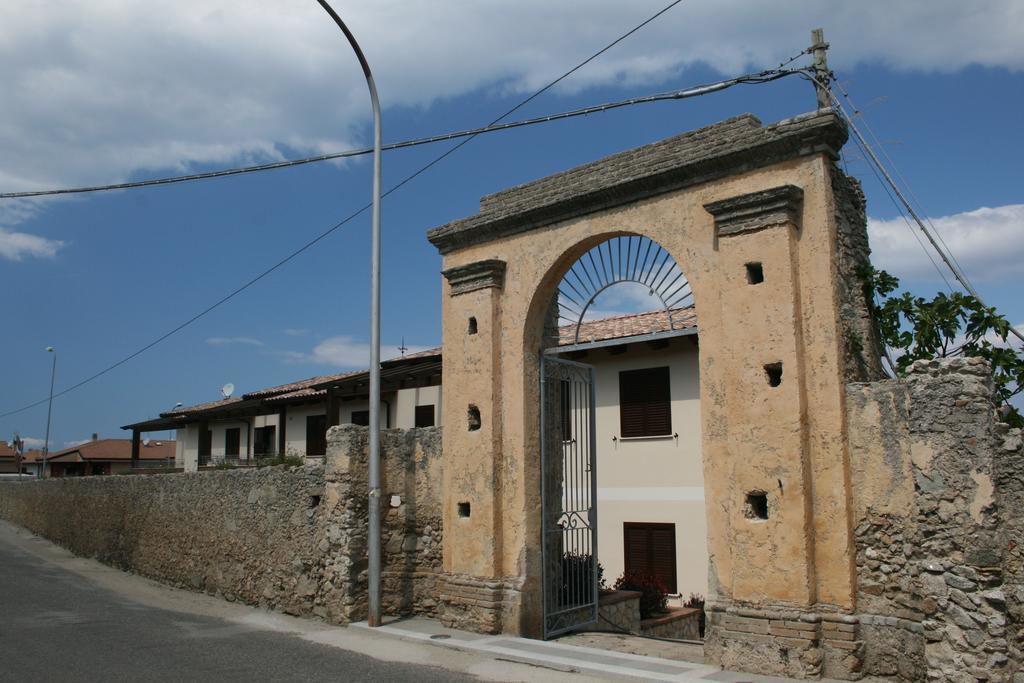 Appartamenti Porta Antica Di Tropea Ruang foto